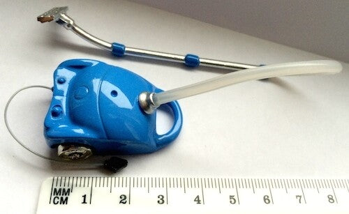 Metal Modern Vacuum, Dolls House Miniature Vacuum Hoover Miniatures