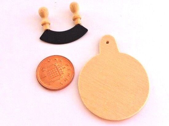 Chopping Board With Cleaver, Dolls House Miniatures Kitchen Accessory