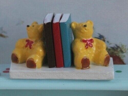 Teddy Bookends, Dolls House Miniature, Nursery Accessory 1.12 Scale