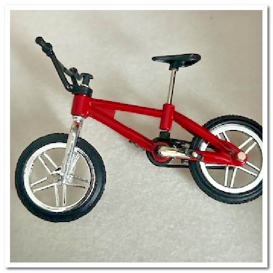 Bmx Bike, Dolls House Miniature, Miniature Bicycle, 1.12 Scale