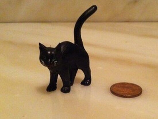 Black Cat Dolls House Miniatures. Pets & Animals, 1/12 scale, Halloween