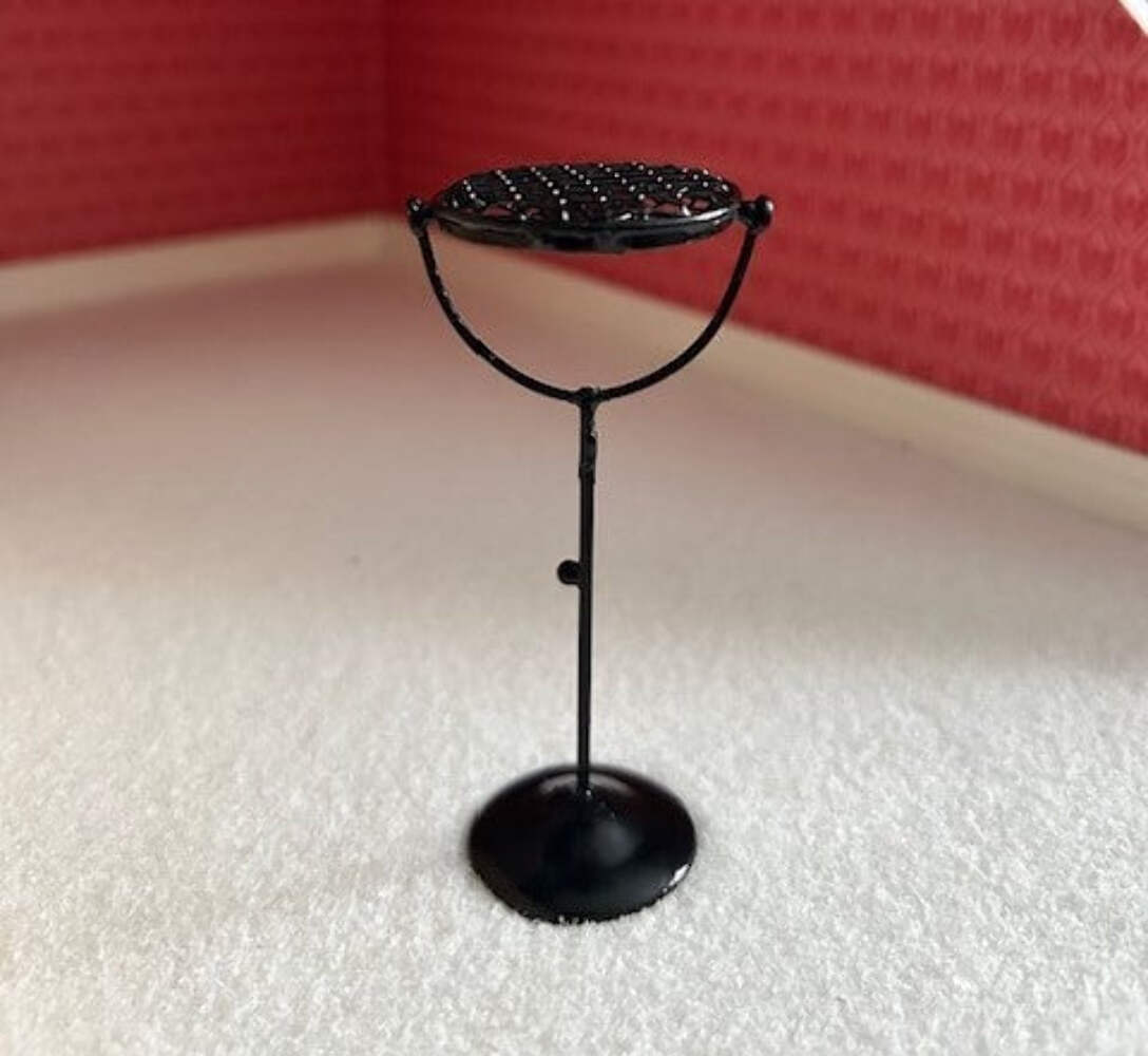 Dolls House Floor Standing Fan, Miniature Fan, 1.12 Scale Made of Metal