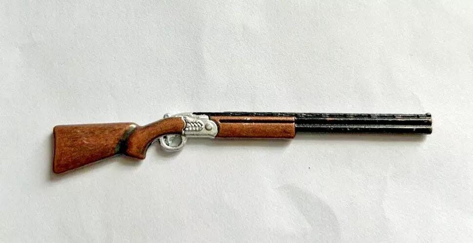 Dolls House Miniature 1:12th Scale Gun Model Metal Shotgun Accessories Doll Toy