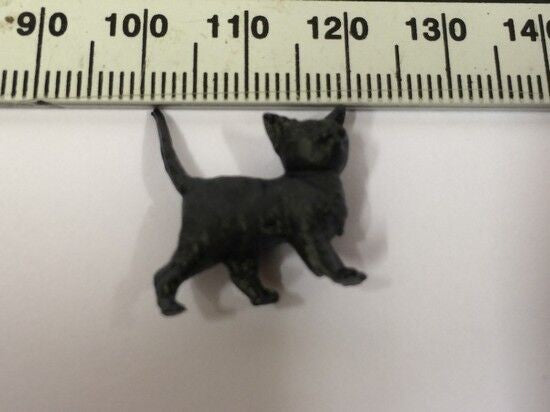 Pack of Three Tiny Plastic Kittens, Doll House Miniature Pets & Animals