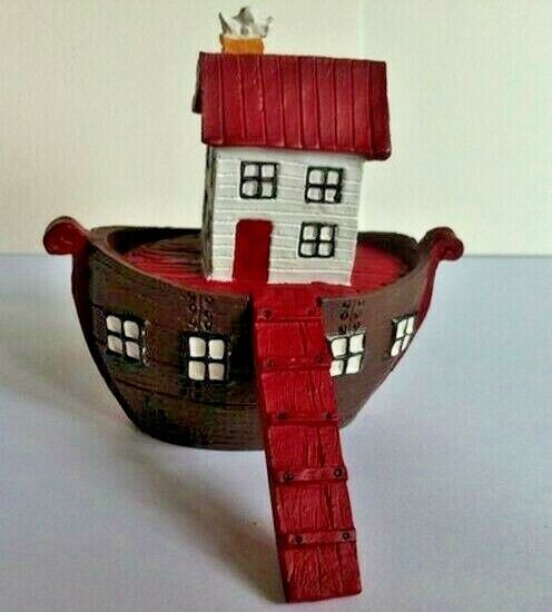 Noah's Ark, Dolls House Miniature, Nursery Accessory 1.12 Scale