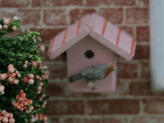 Pink Bird Box (bird not included) Dolls House Miniatures garden 1.12 Scale