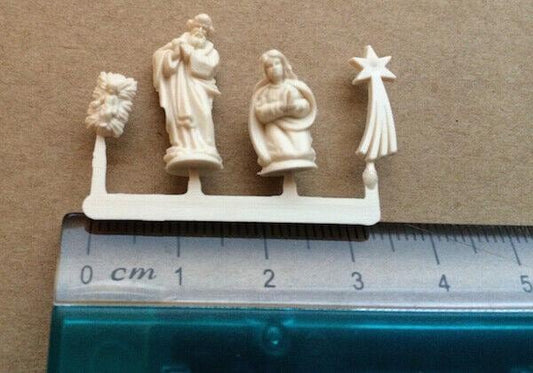 Four piece christmas nativity figures (ivory colour) doll house miniatures
