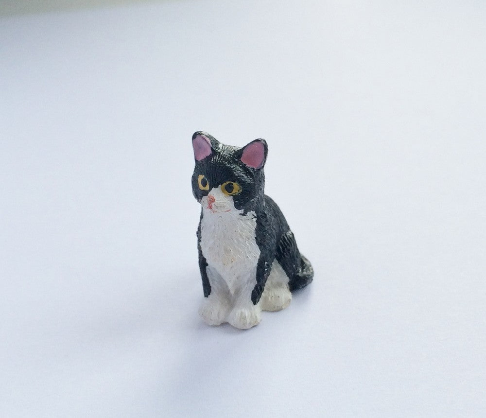 Cat Choice of Colour & Positions, Dolls House Miniature, Pets & Animals, 1.12th