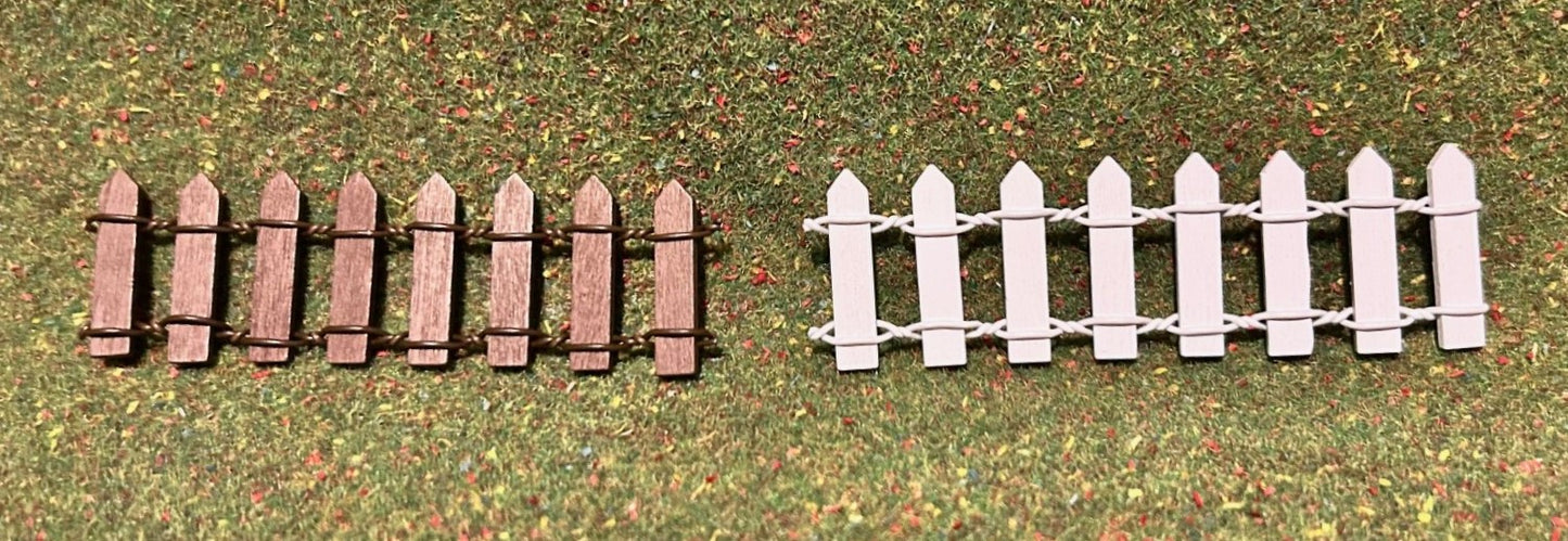 2 Pieces of Miniature Picket Fence, Brown Or White