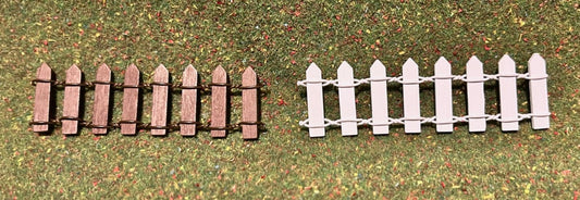 2 Pieces of Miniature Picket Fence, Brown Or White