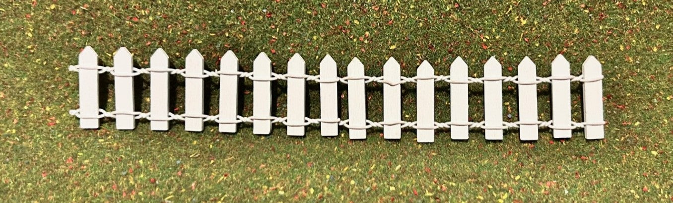 2 Pieces of Miniature Picket Fence, Brown Or White