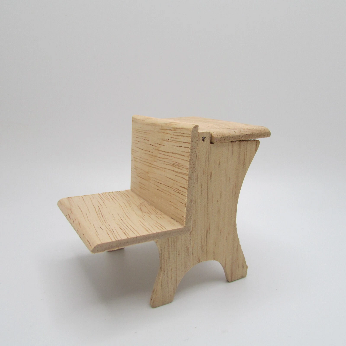 Dollhouse Miniatures 1:12 Scale School Desk, Unfinished
