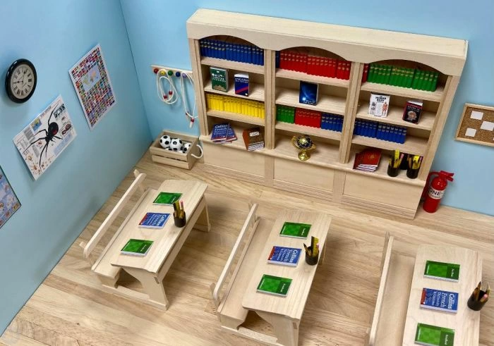 Coloured Wooden Storage Peg Rack, Dolls House Miniature, Classroom Nursery
