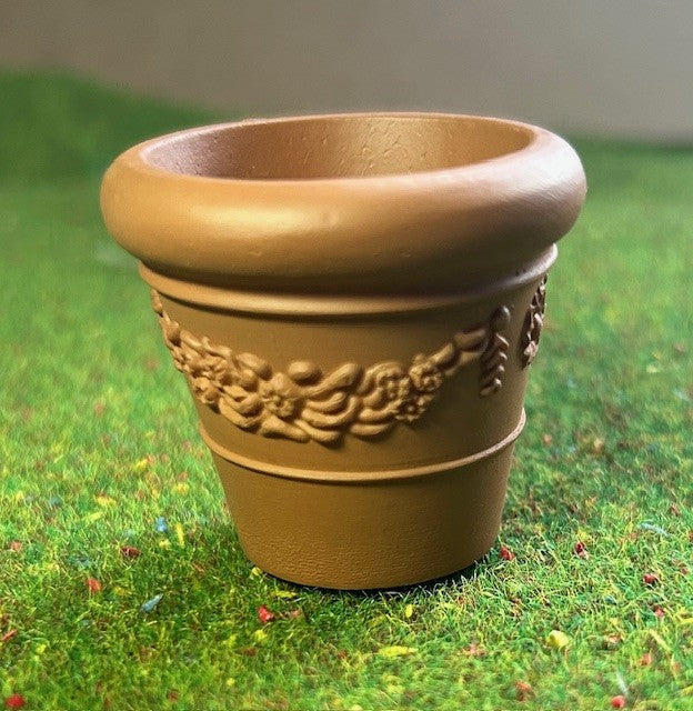 Doll House Pot / Planter Terracotta, Miniature Garden Accessory 1.12