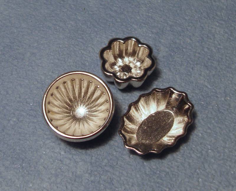 Silver Jelly Moulds Assorted Sizes, Dolls House Miniature 1:12th Scale