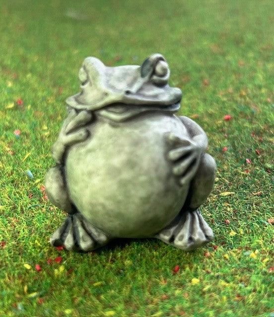 Frog / Toad Garden Ornament, Dolls House Miniature Accessory, 1.12 Scale