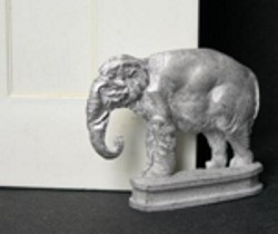 Elephant Door Porter, Dolls House Miniature Room Accessory,Decor, Phoenix Mini's